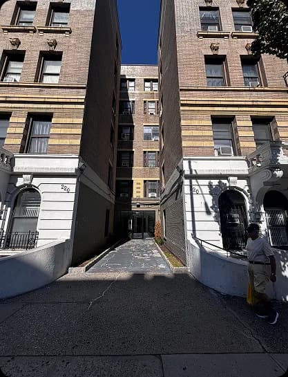 524 West 162 Street, Washington Heights — Residential building